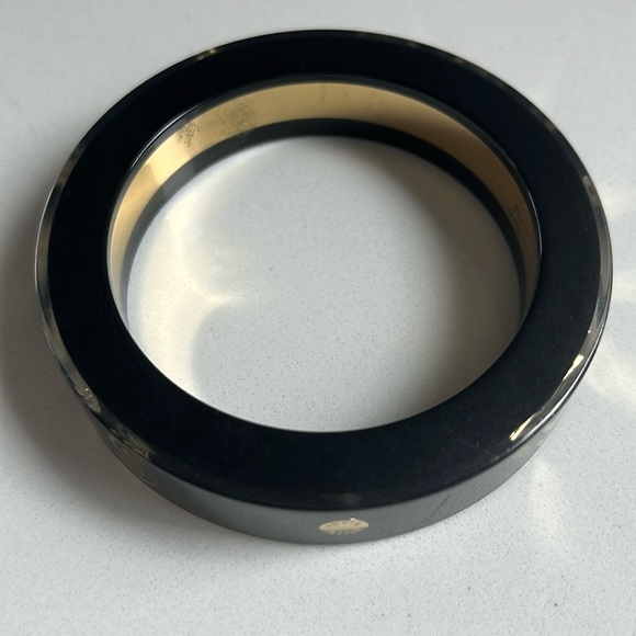 Rare! Louis Vuitton gold plated and Resin Wanted Bracelet - Picture 5 of 15